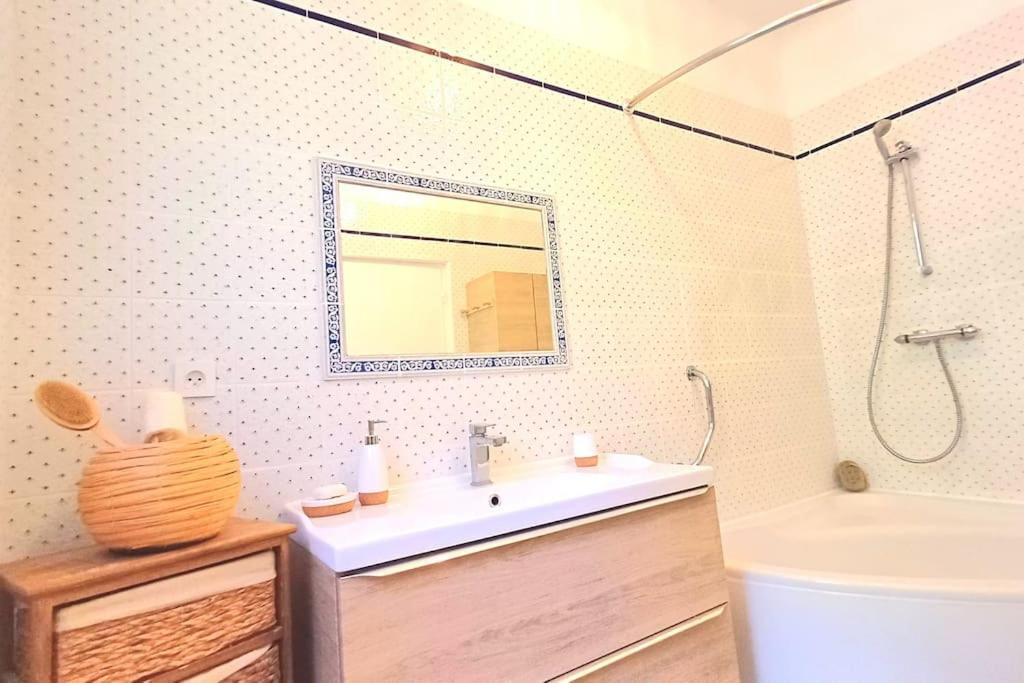 Un Brin De Paille Villa Cagnes-sur-Mer Szoba fotó